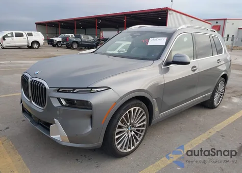 2024 BMW X7 xDrive40I z USA, uszkodzony, nr VIN 5UX23EM06R9S36716